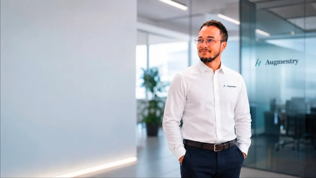Christian Blank im Augmentry-Büro